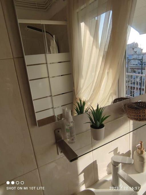 Aigli Sea View Apartment Tesalonika Bagian luar foto