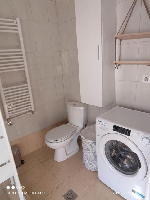 Aigli Sea View Apartment Tesalonika Bagian luar foto